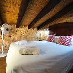 Rustic Studio With Private Pool And Private Garden